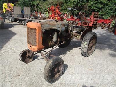 Allis-Chalmers B Traktorji