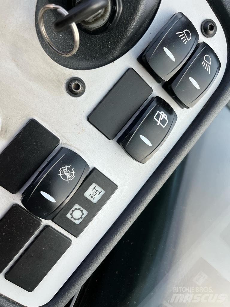 JCB TLT 30 D Teleskopski viličarji
