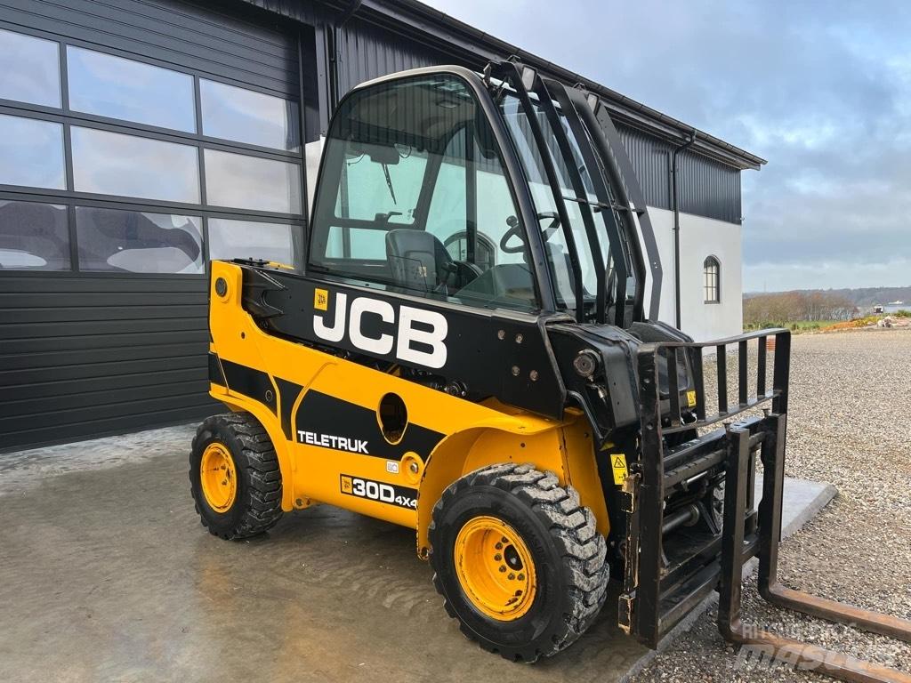 JCB TLT 30 D Teleskopski viličarji