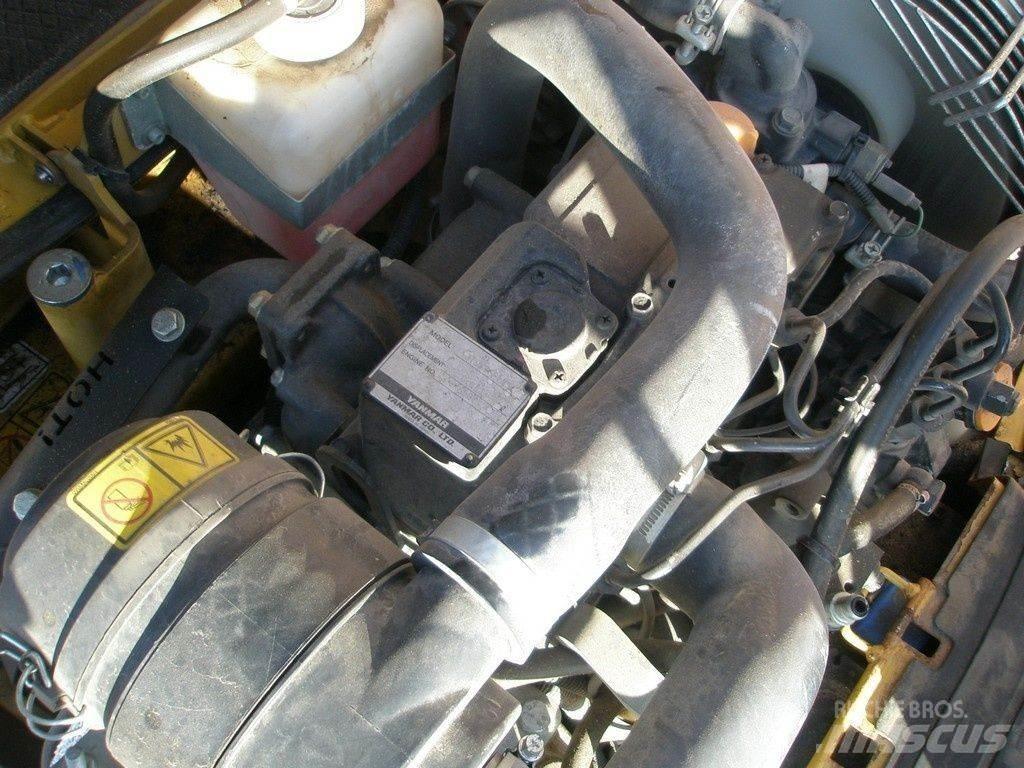 CAT 300.9 Mini bagri <7t