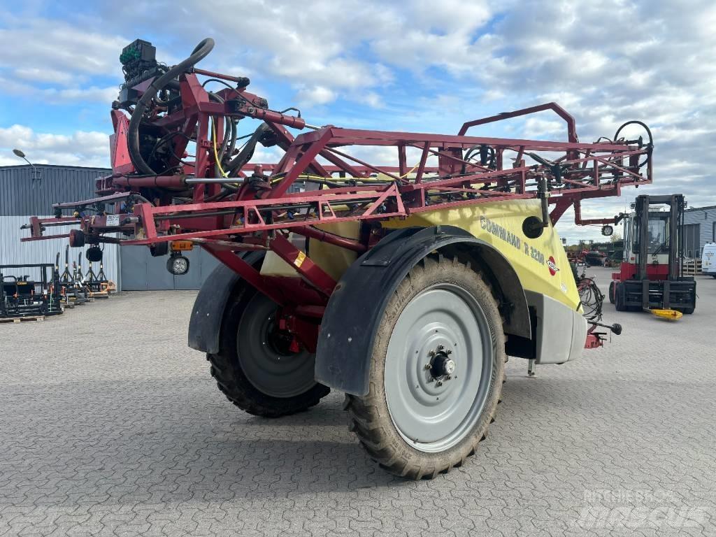 Hardi Commander 3200 Vlečne škropilnice