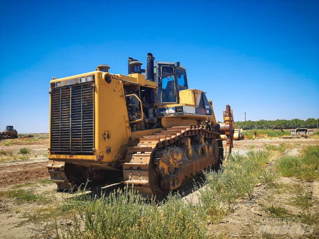 Komatsu D 475 A-1 Buldožerji goseničarji