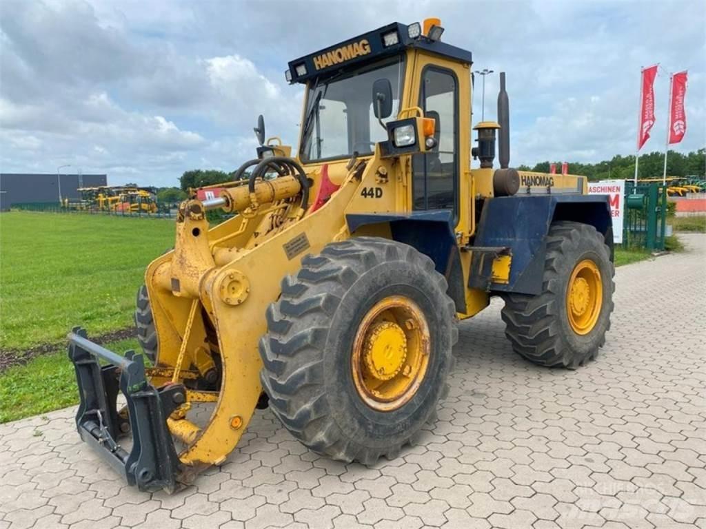 Hanomag 44D Kolesni nakladalci