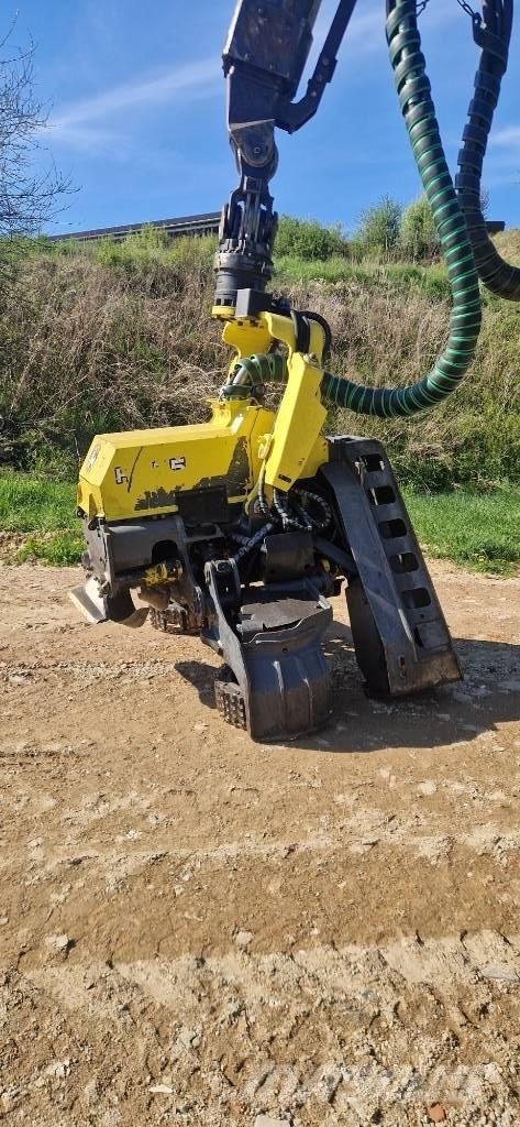 John Deere 1270 G Harvesterji