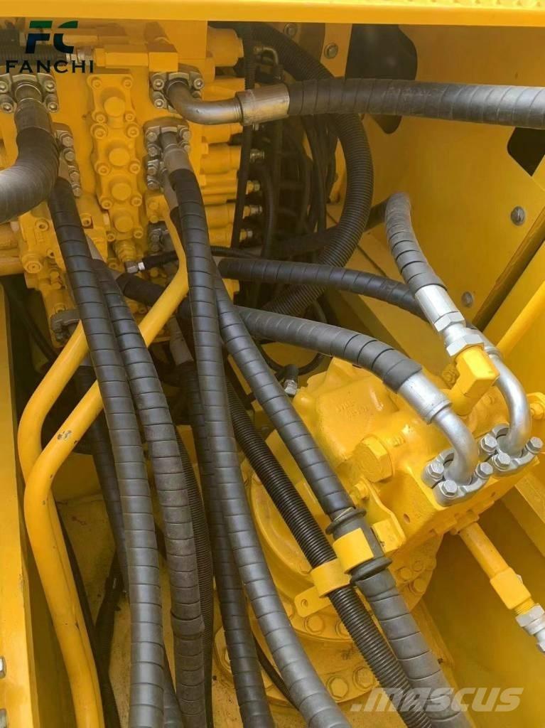 Komatsu PC 210 Mini bagri <7t