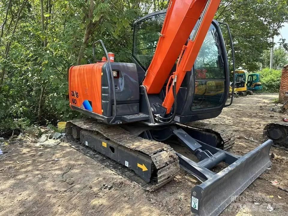 Hitachi ZX60 Mini bagri <7t