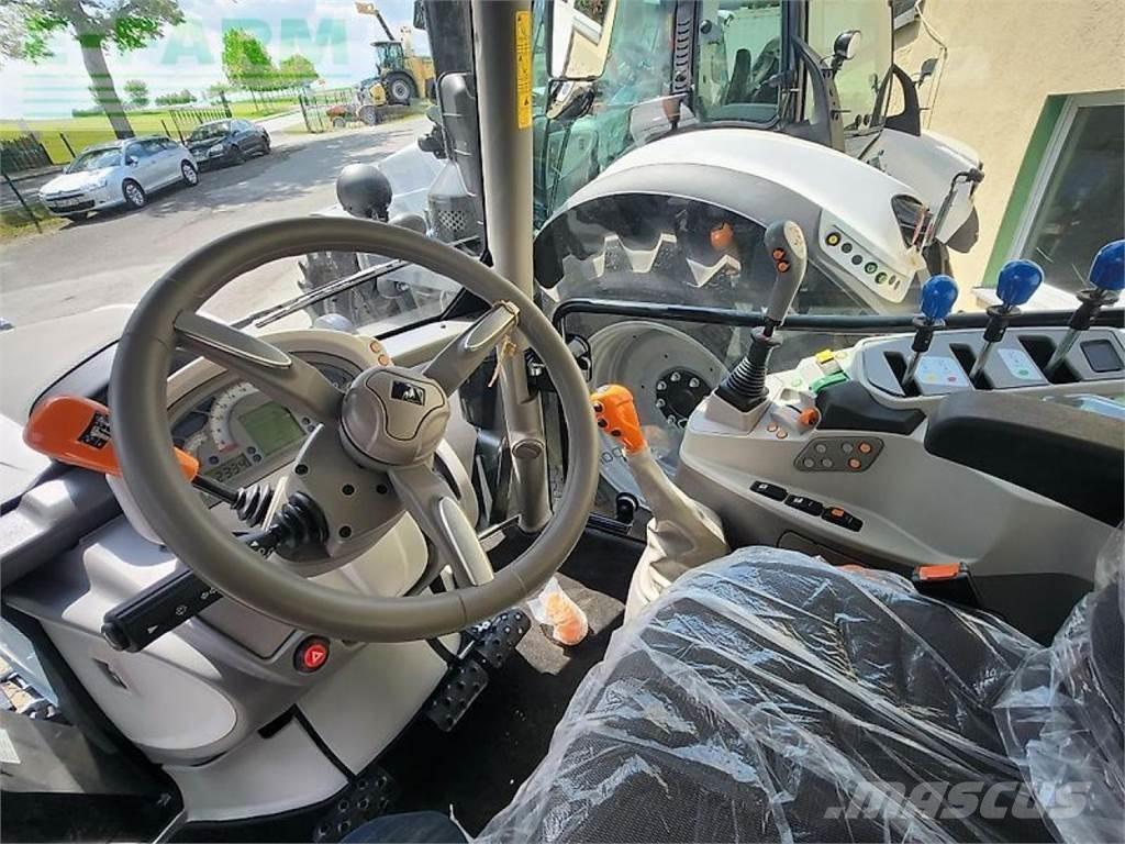 Deutz-Fahr 6125 Traktorji