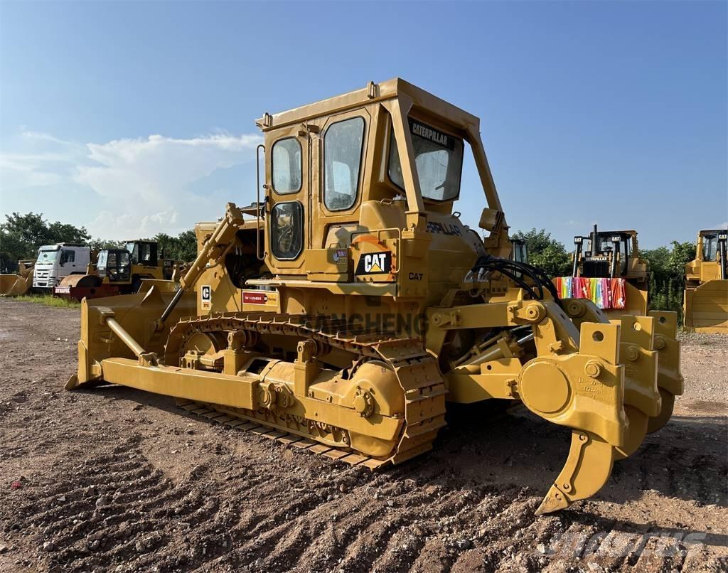 CAT D7G Buldožerji goseničarji