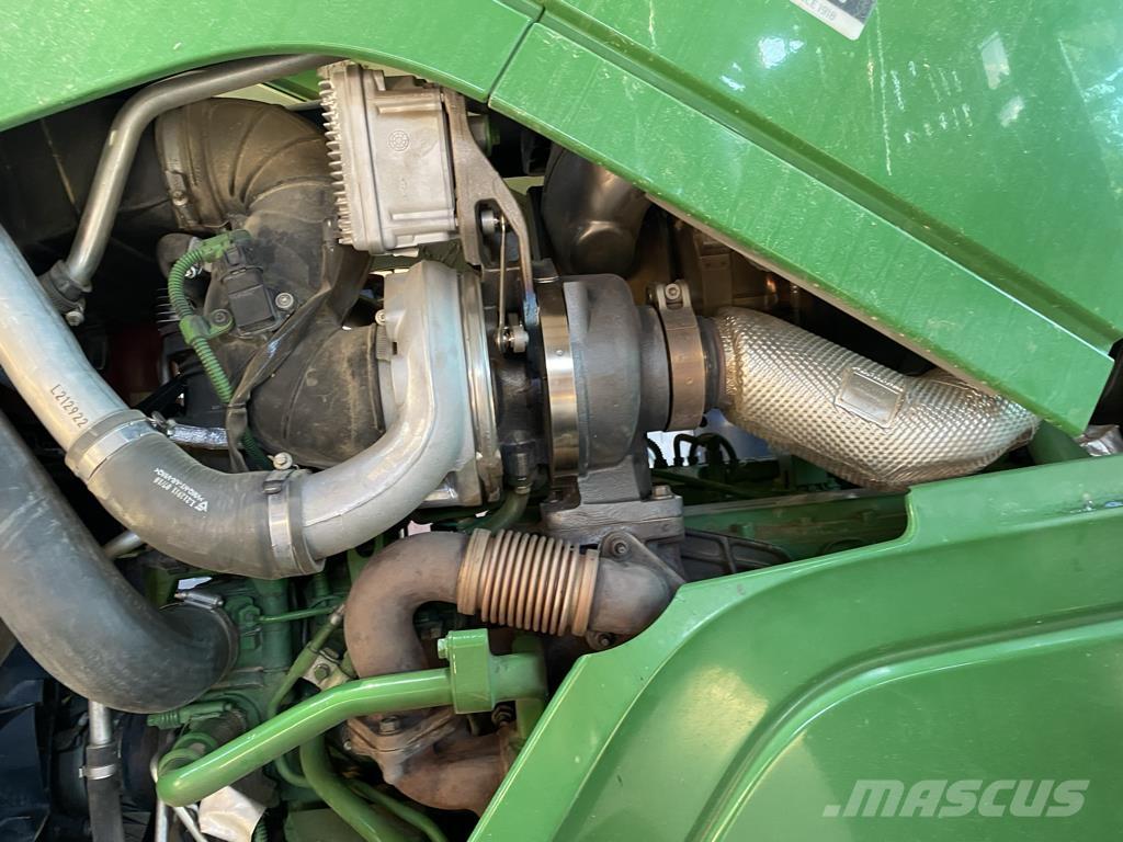 John Deere 6155R Traktorji