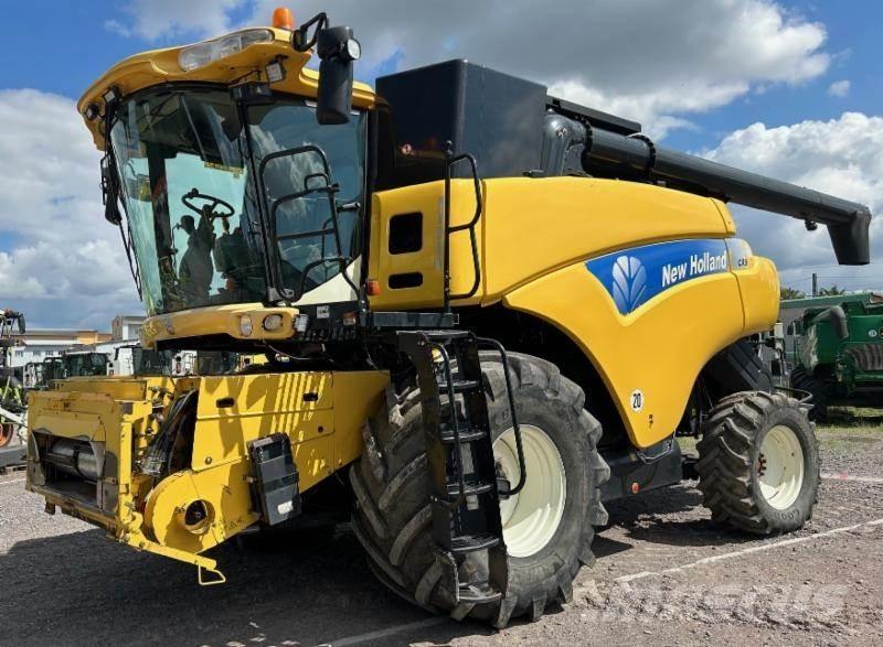 New Holland CR 980 Kombajni