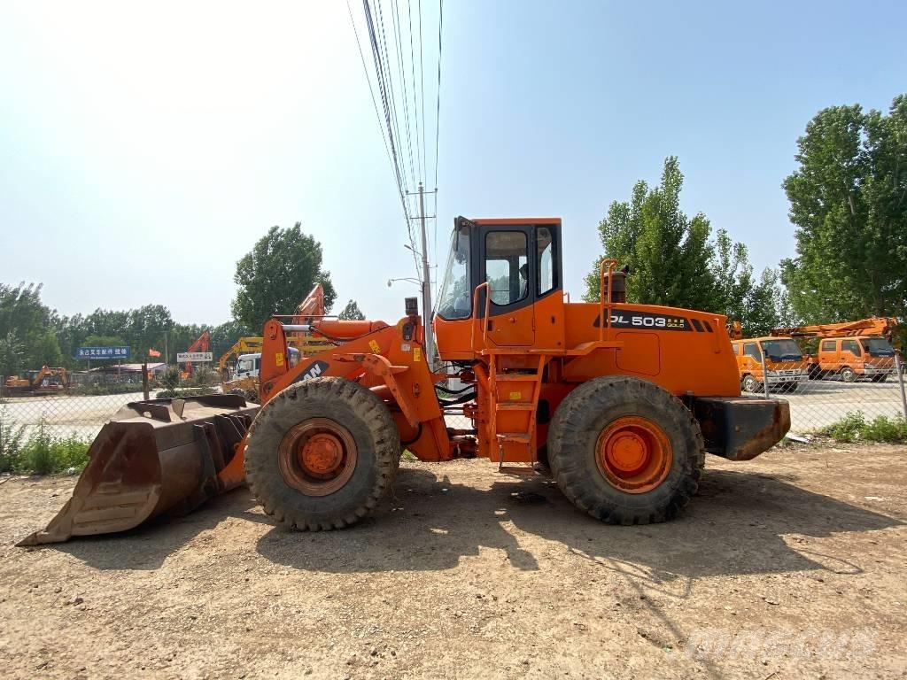 Doosan DL503 Kolesni nakladalci