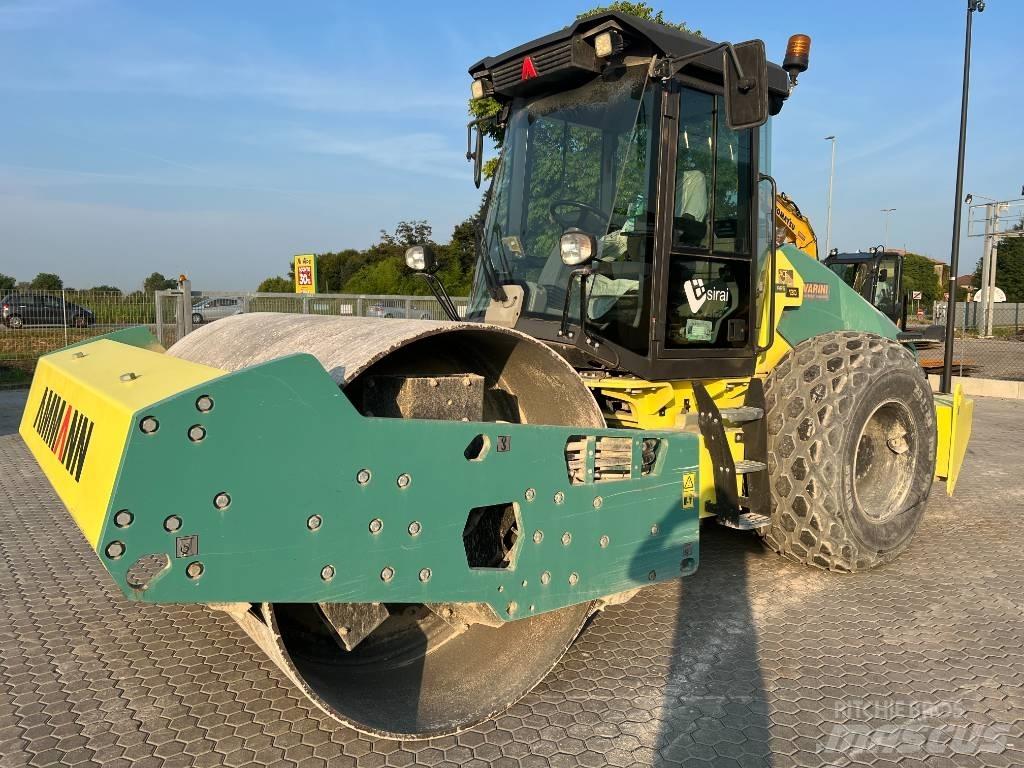 Ammann ARS 130 Kolesni valjarji s pnevmatikami