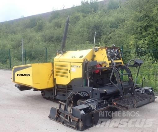 Bomag BF 223 C Asfaltni finišerji