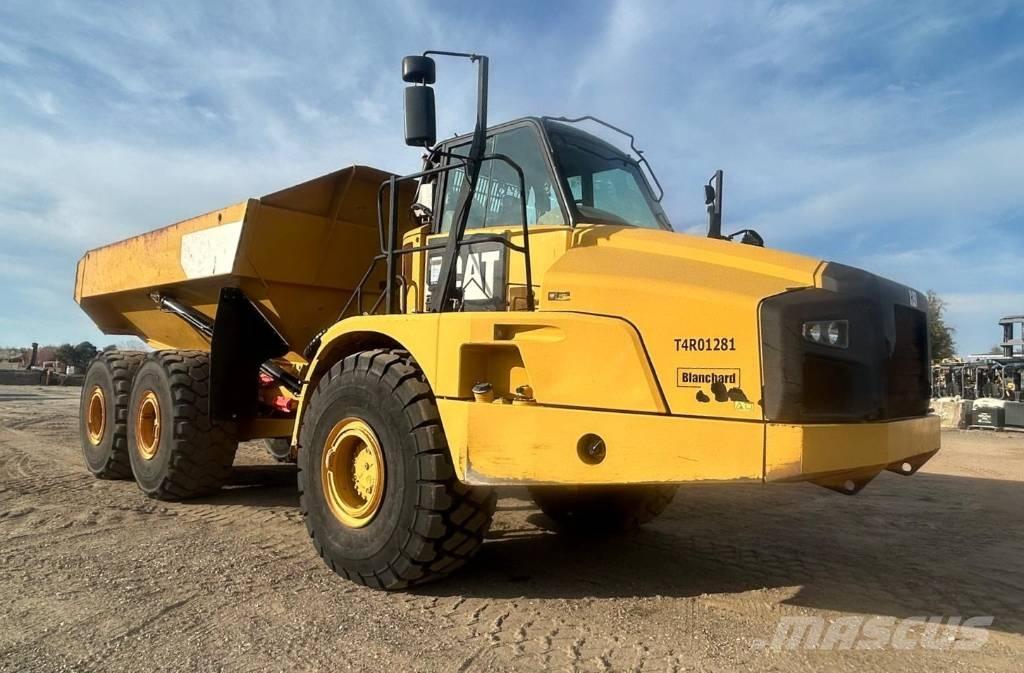CAT 740B Zglobni demperji