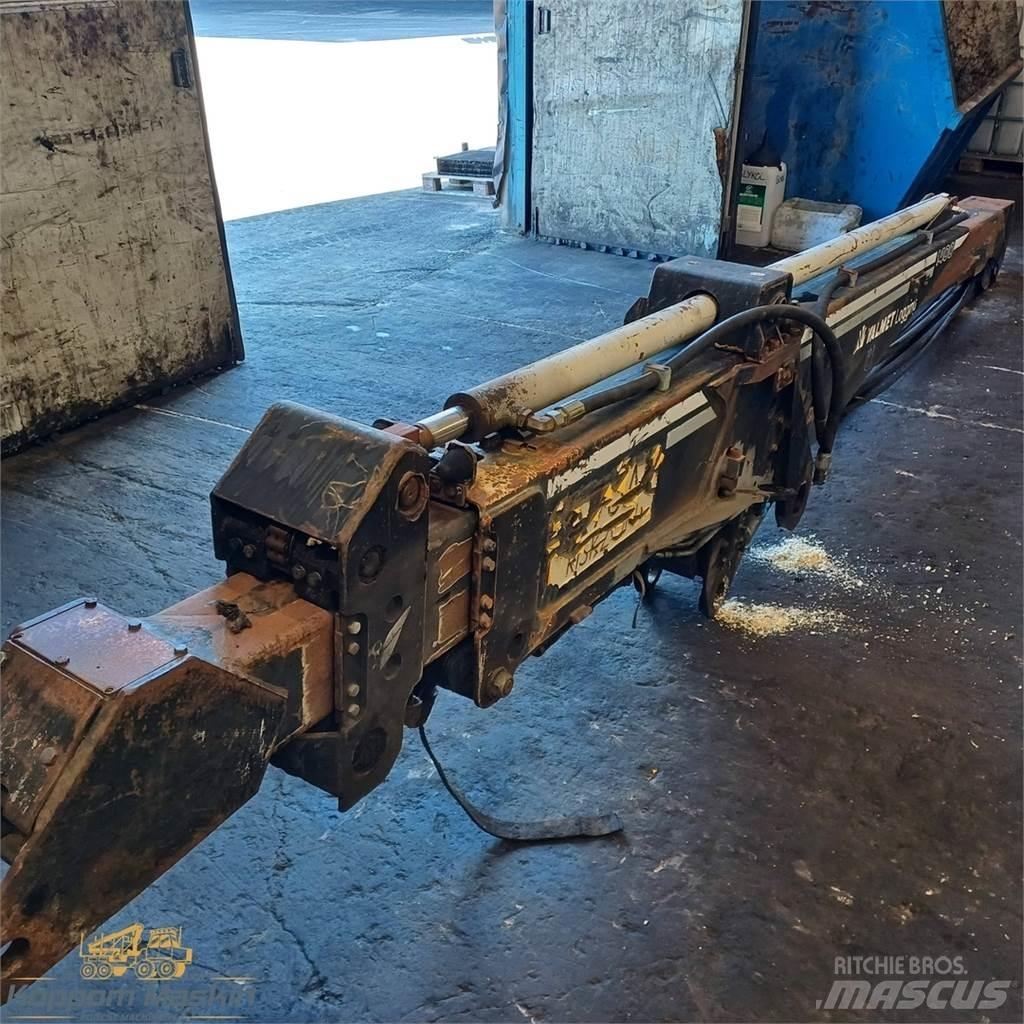 Cranab 1400 Dvigala za gozdne kombajne