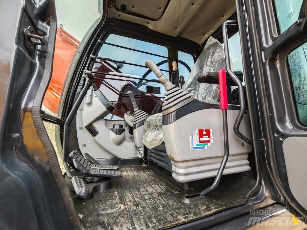 Hitachi ZX 200-6 Bagri goseničarji