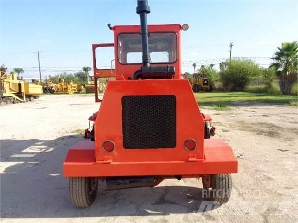 Broce RC350 Cestni pometači