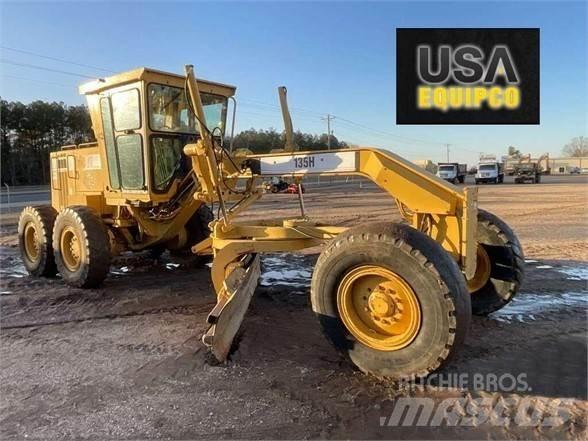 CAT 135H Grederji