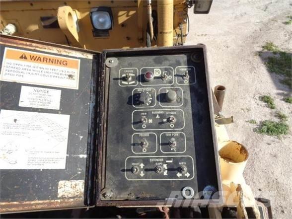 CAT AP-1000B Asfaltni finišerji
