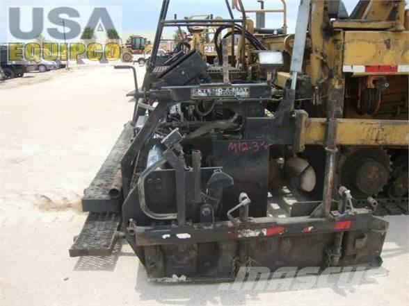 CAT AP-1050B Asfaltni finišerji