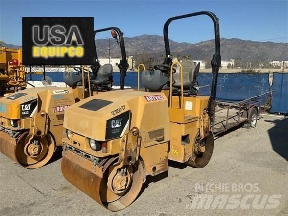 CAT CB22 Enojni valjarji