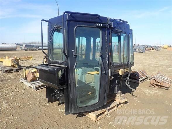 CAT D6R Kabine in notranjost