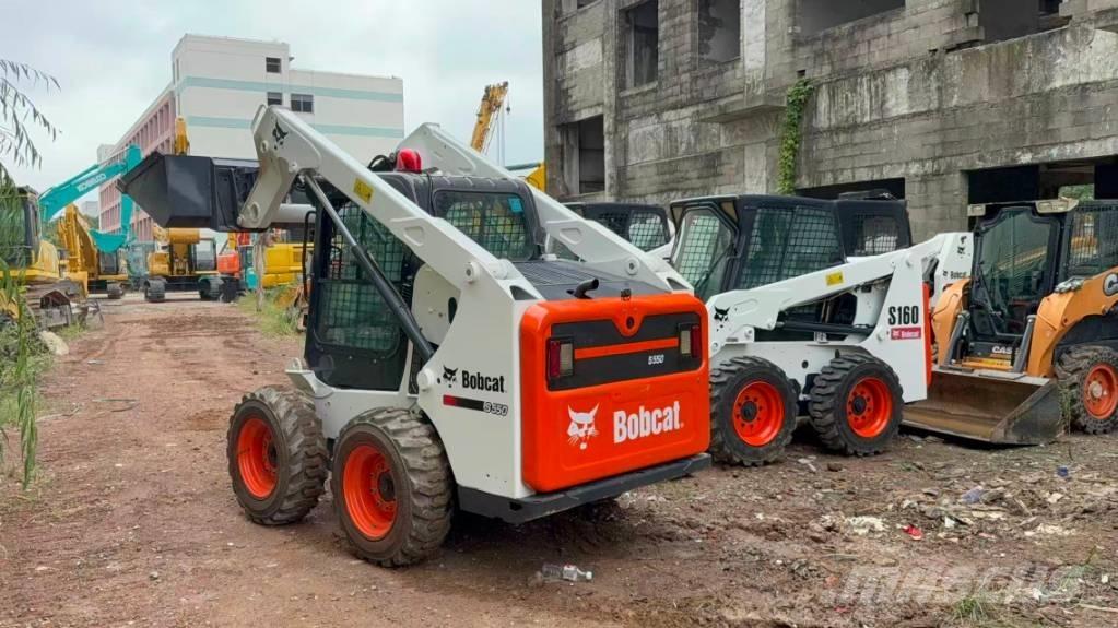 Bobcat S550 Skid steer mini nakladalci