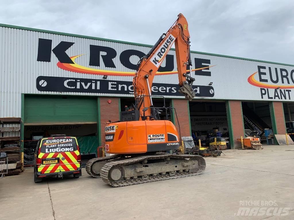 Doosan DX 235 LCR-5 Bagri goseničarji
