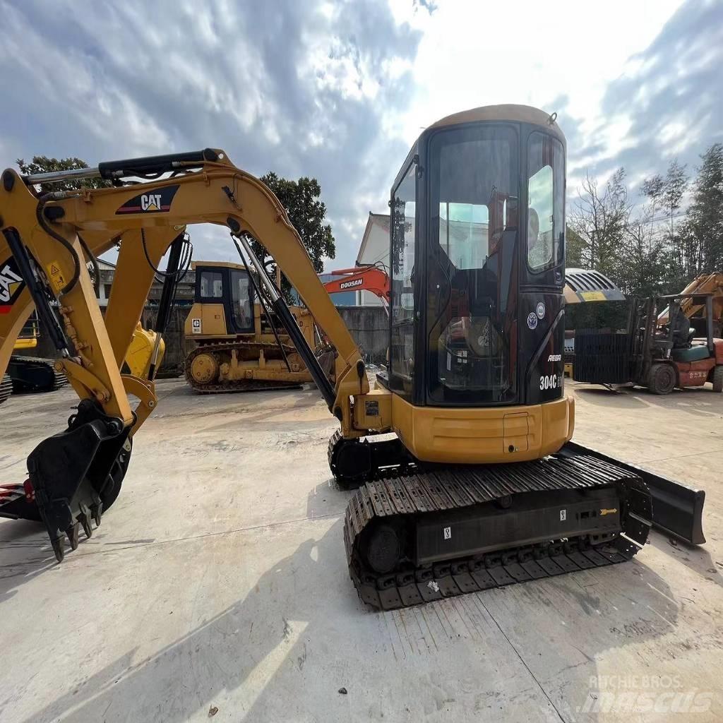 CAT 304 C Mini bagri <7t