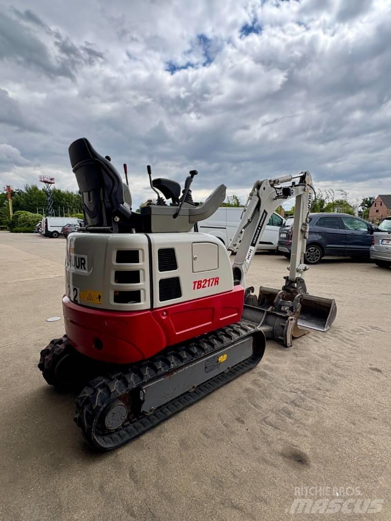 Takeuchi TB 217 R Mini bagri <7t