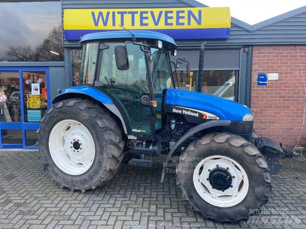New Holland TD 95 D Traktorji