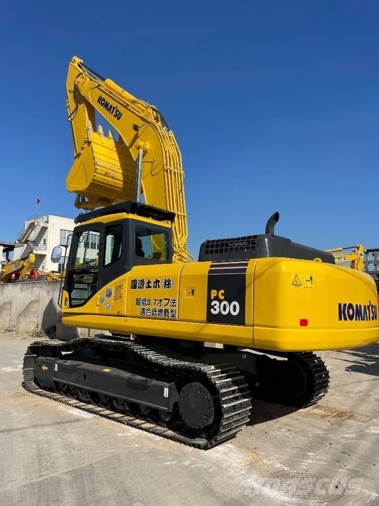 Komatsu PC 300-7 Bagri goseničarji