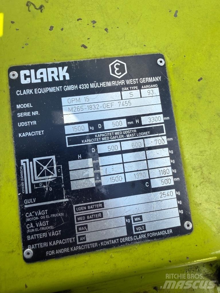 Clark GCM15 Plinski viličarji