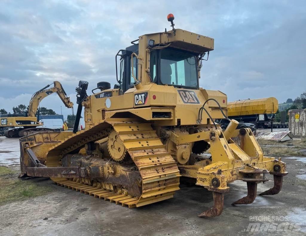 CAT D 6 T LGP Buldožerji goseničarji