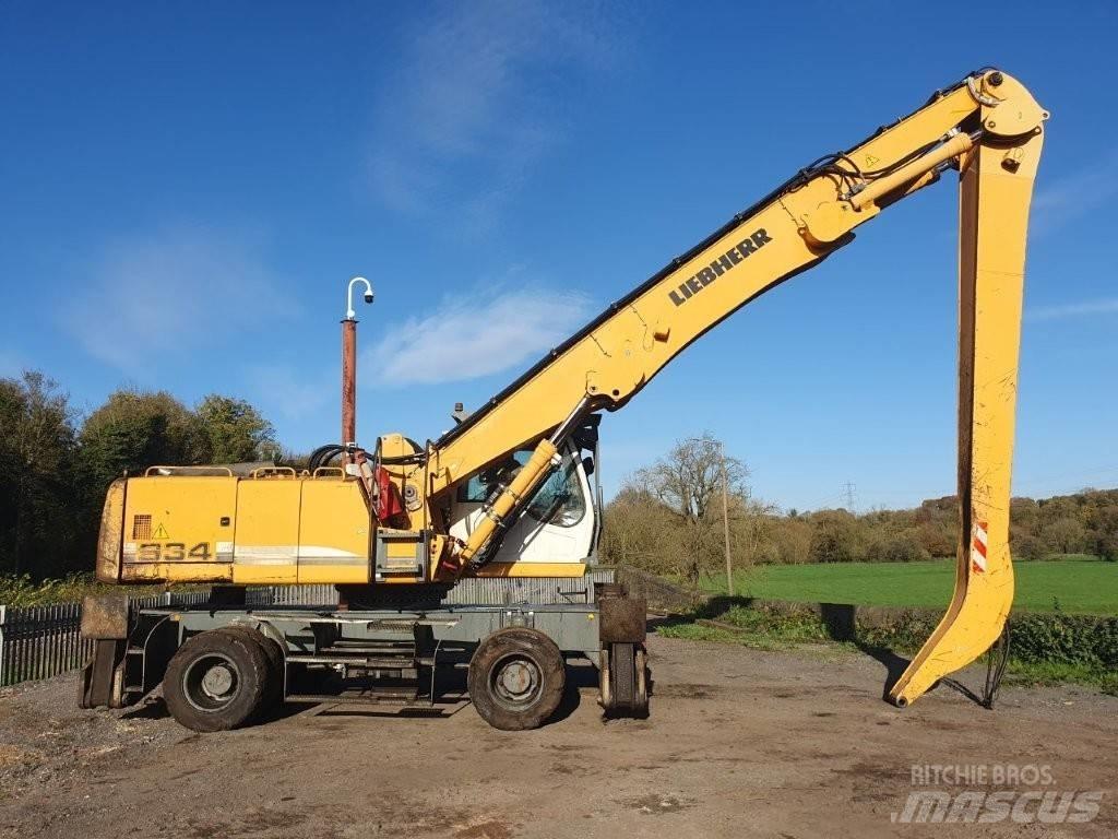 Liebherr A 934 C Bagri za prekladanje primarnih/sekundarnih surovin