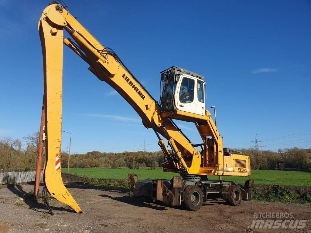 Liebherr A 934 C Bagri za prekladanje primarnih/sekundarnih surovin