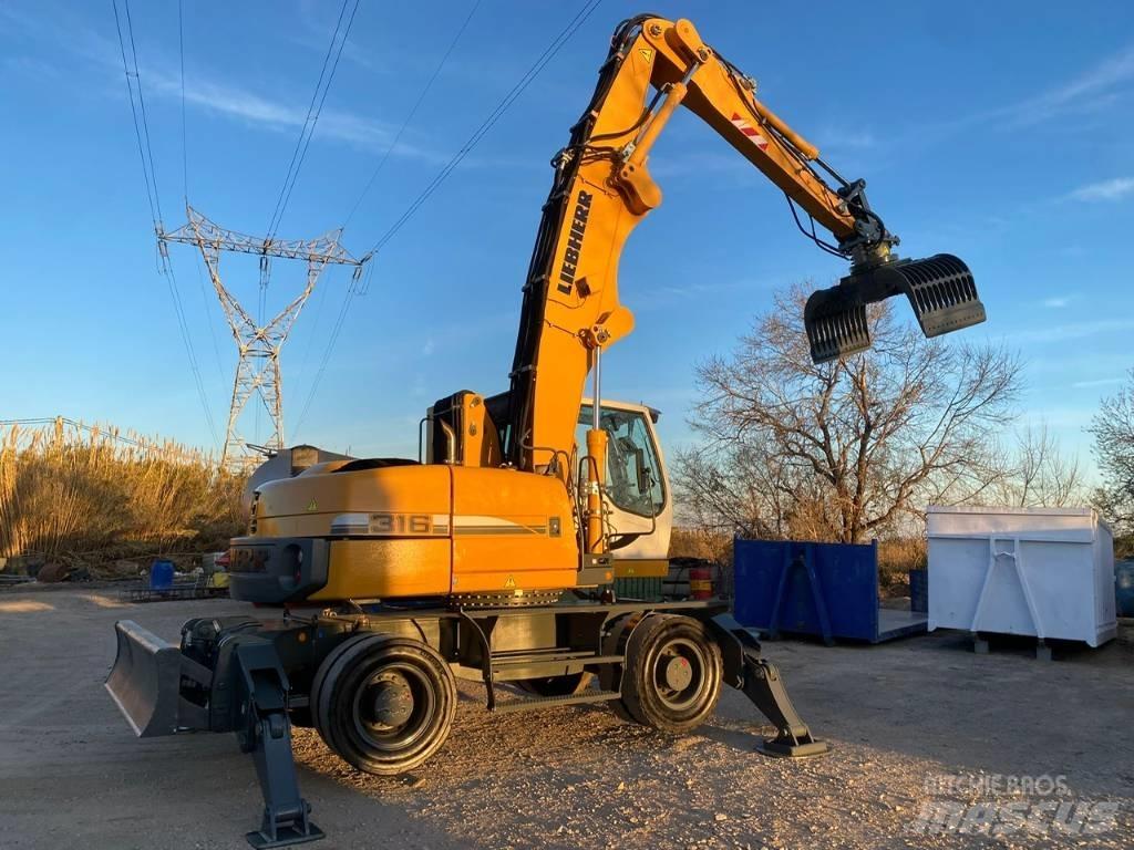 Liebherr A 316 Bagri za prekladanje primarnih/sekundarnih surovin
