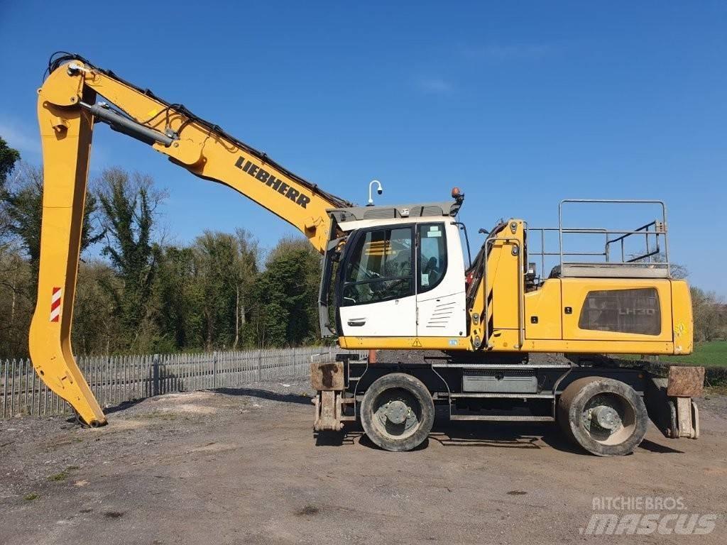 Liebherr LH 30 Bagri za prekladanje primarnih/sekundarnih surovin