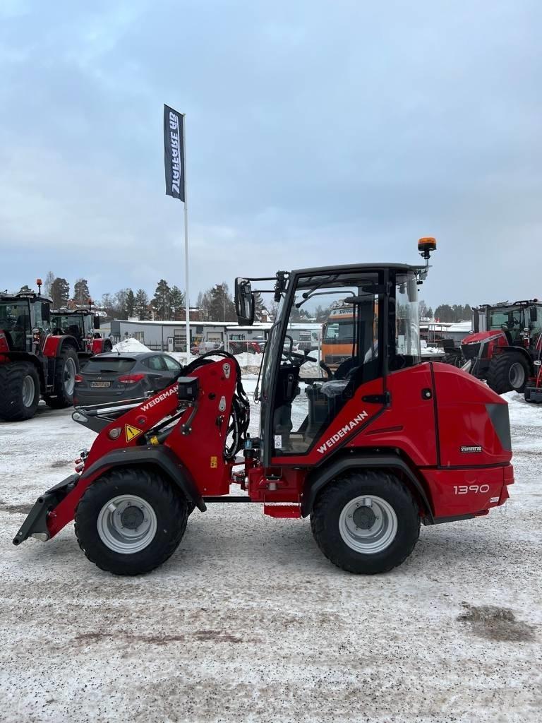 Weidemann 1390 1390 Kolesni nakladalci