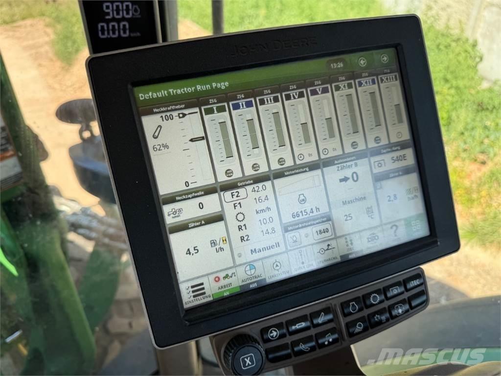 John Deere 7230 r Traktorji