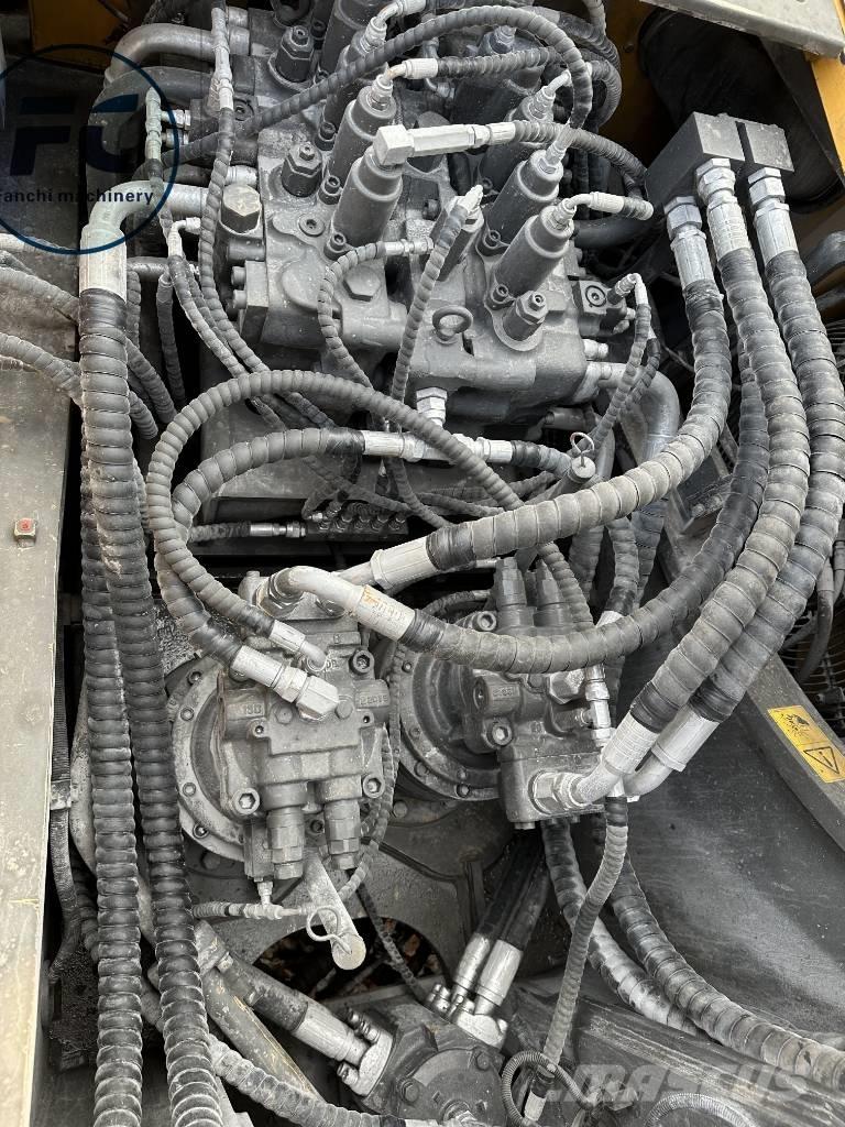 Volvo EC 480 Bagri goseničarji