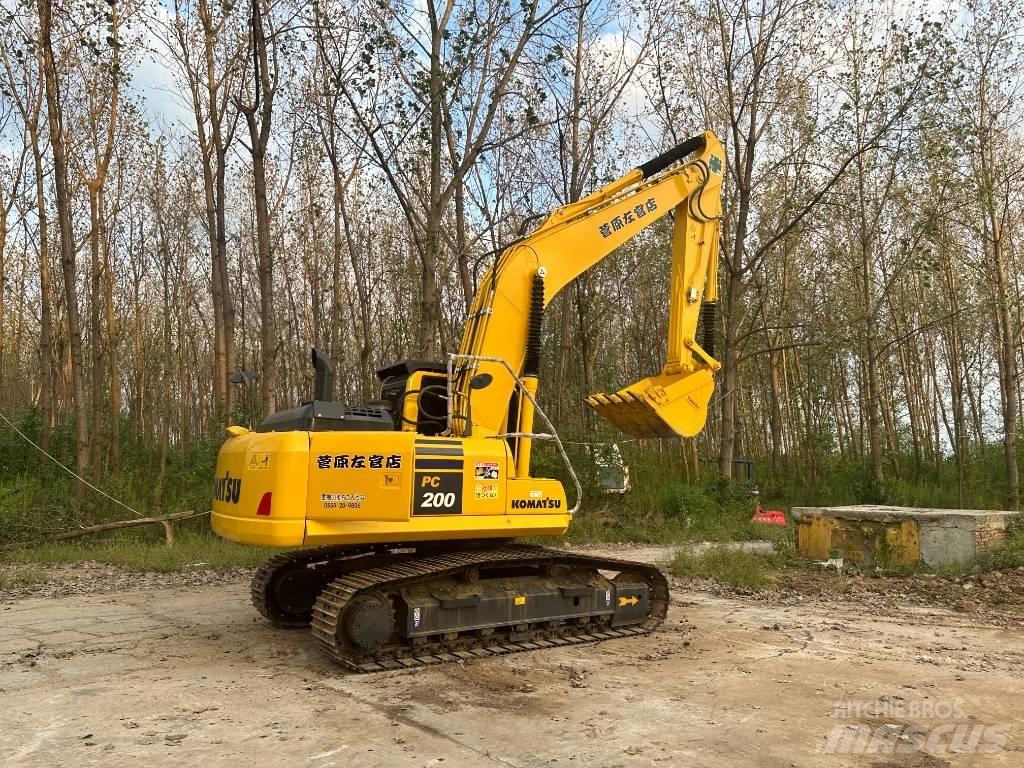 Komatsu PC200-8 Bagri goseničarji