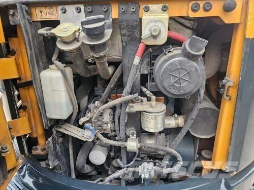 Hyundai Robex 25 Z Mini bagri <7t