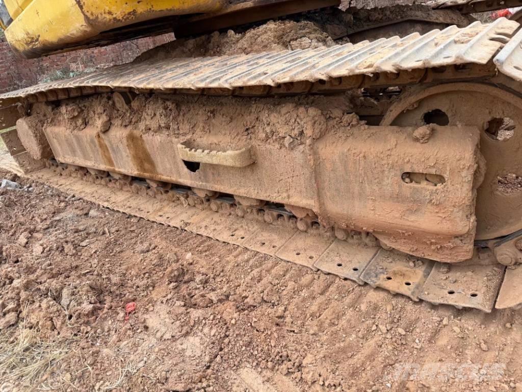 Komatsu PC 120-8 Bagri goseničarji