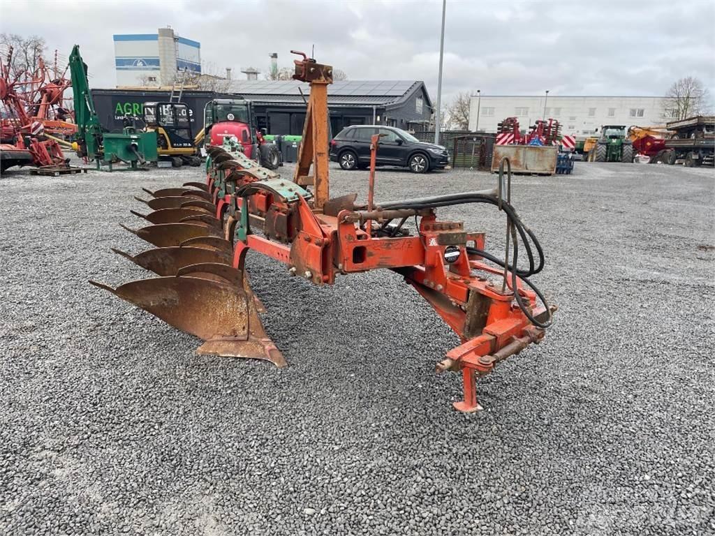 Kverneland BB 100 Plugi