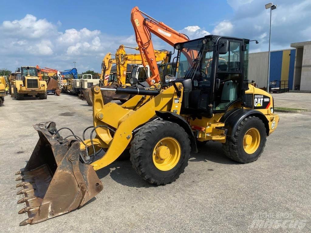 CAT 908 H2 NVT Kolesni nakladalci