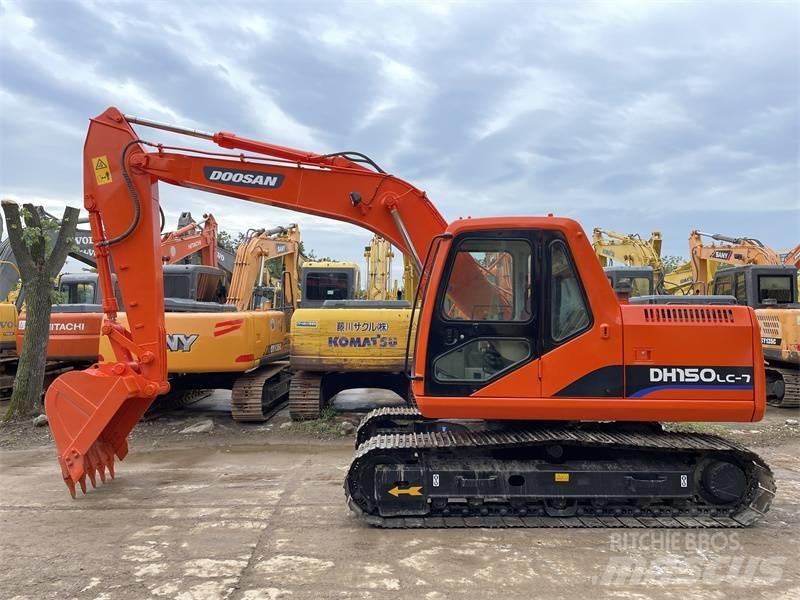 Doosan DH 150 Bagri goseničarji