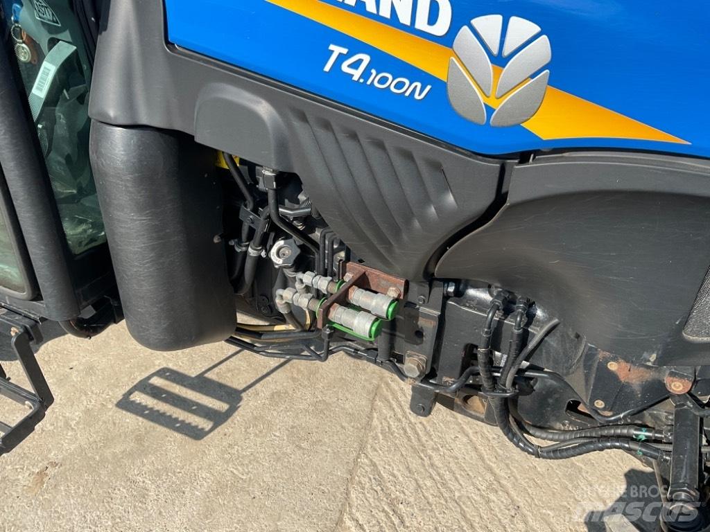 New Holland T 4.100 Traktorji