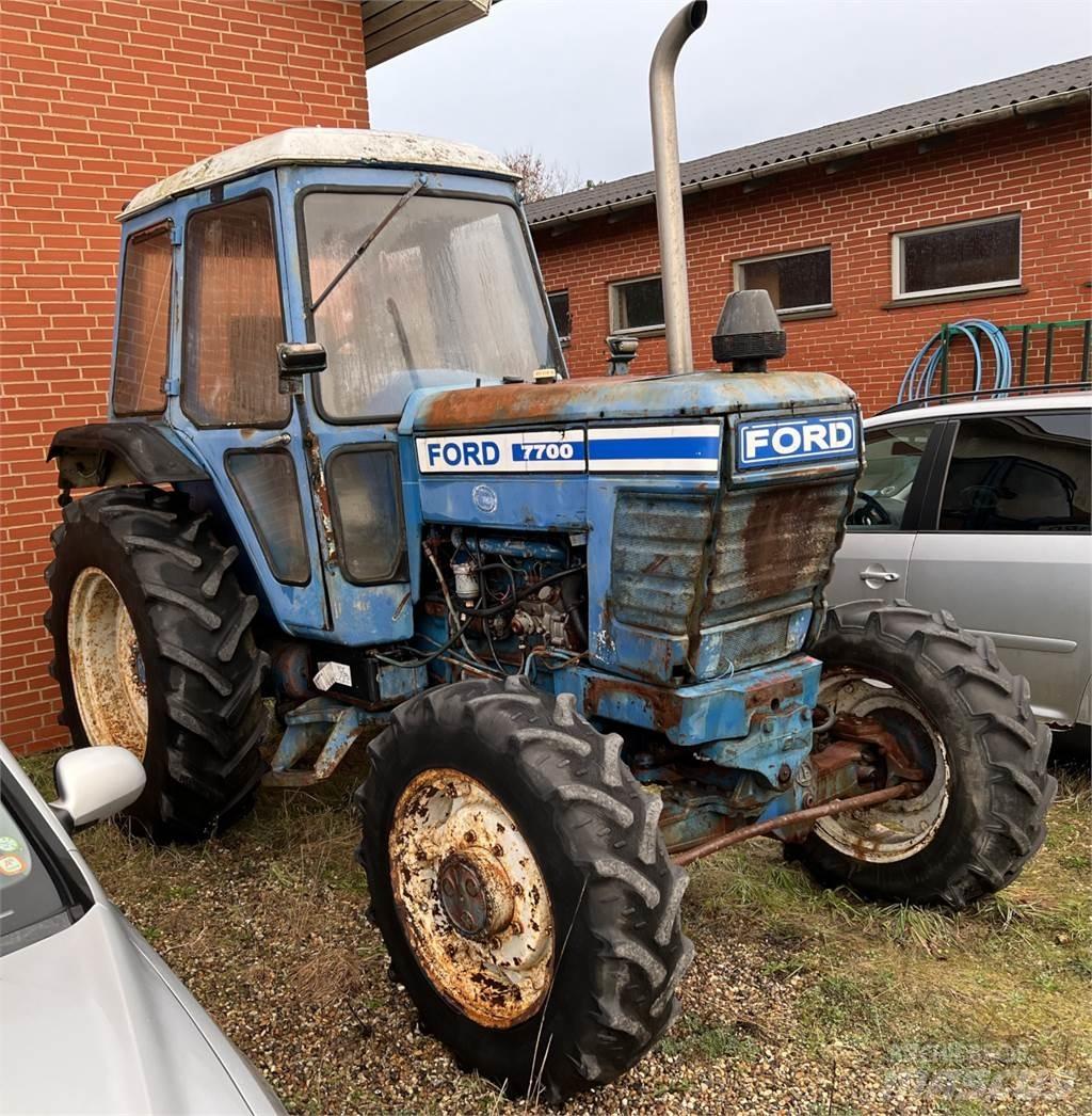 Ford 7700 Traktorji