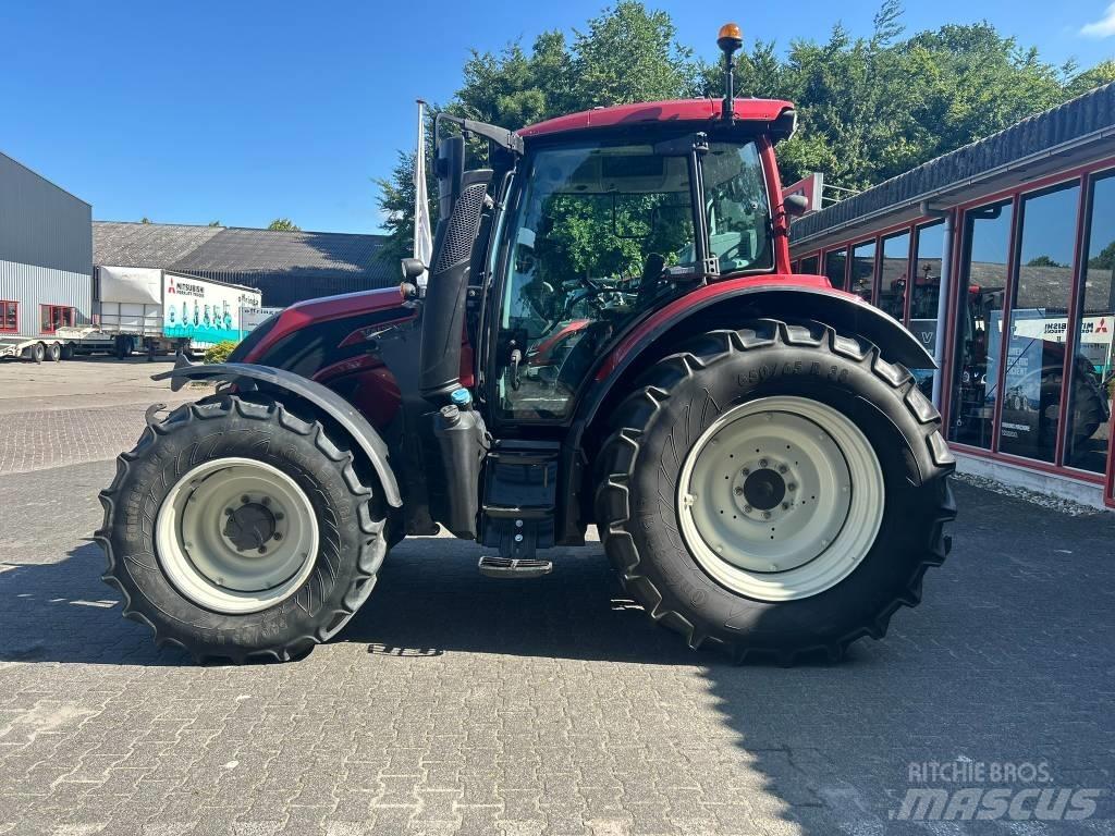 Valtra N 154 A Traktorji